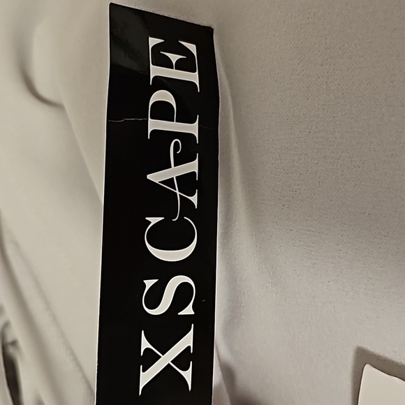 Xscape Grey Cut-Out Side One Shoulder Dress Women's Size 14 XL - Picture 11 of 11